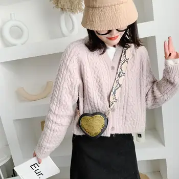 

Mini Shoulder Bag Fashion PU Leather Sequins Messenger Bag Women Love Heart Shape Small Purse Crossbody Bag Wide Belt Handbag