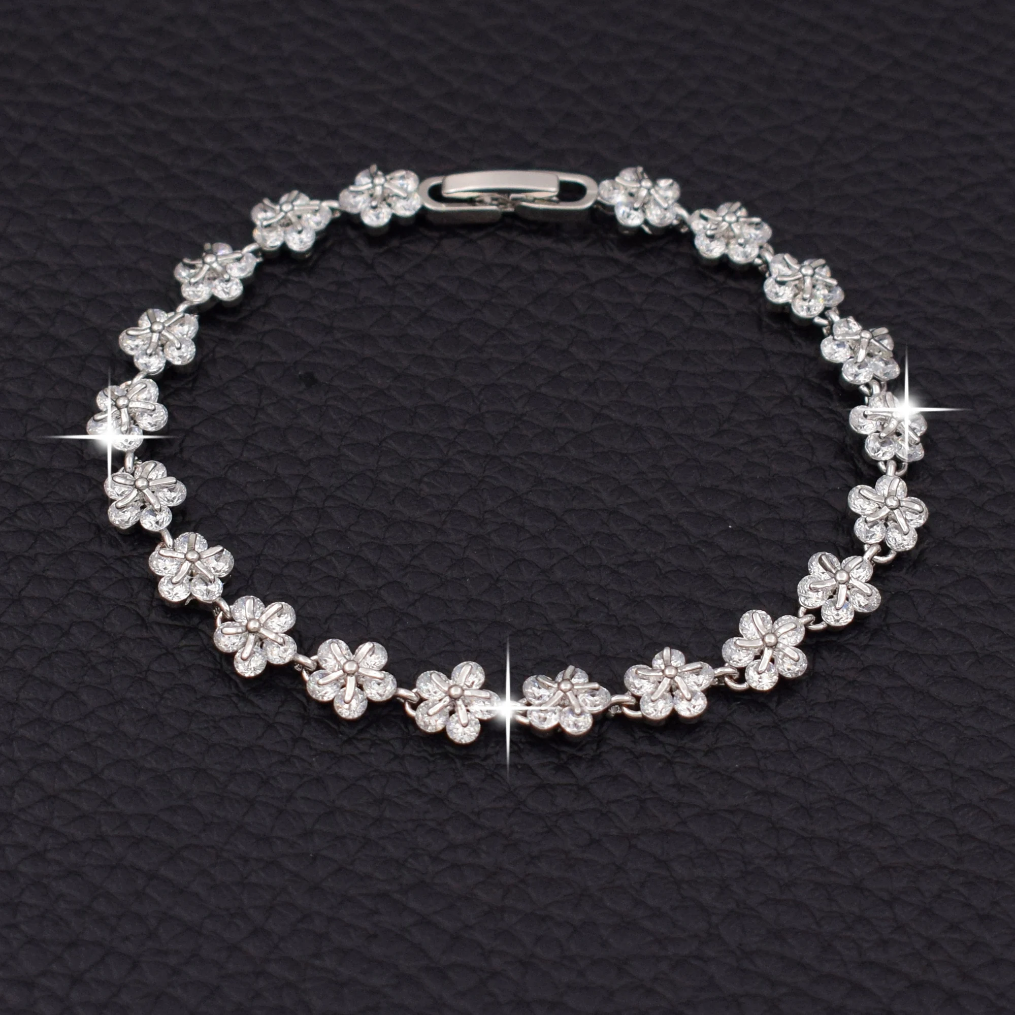 Элегантный серебряный цветок, стразы, браслет для женщин, кубический цирконий, кристалл, браслет, модное ювелирное изделие, подарок для девочки MF16