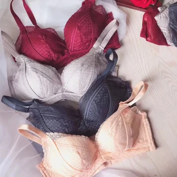 

New 2019 NEW Sexy Women Push Up seamless thicken bra sets Retro Design deep-v neck underwear women comfortable lingerie suits