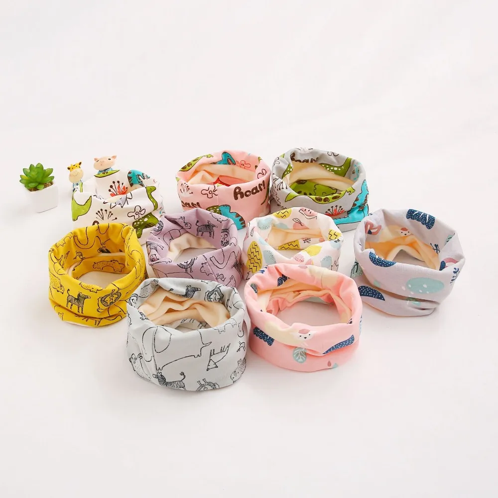 9274804321_568943679