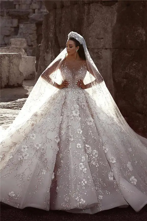 long veil wedding dress