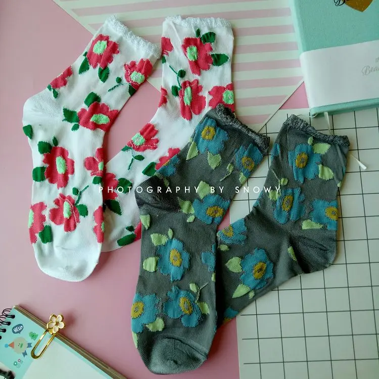 Temperament hollow mesh crocheted flowers glitter onion lace retro silk female socks