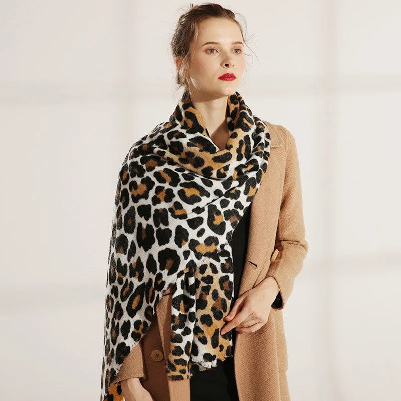 Зимний Теплый леопардовый шарф для женщин, пончо из искусственного кашемира, леопардовая Пашмина, классические женские шарфы, Женская шерстяная шаль, зимний палантин