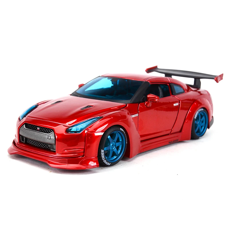 Maisto 1:24 Nissan 2009 GT-R красная спортивная машина статическая литая модель сплава Модель автомобиля