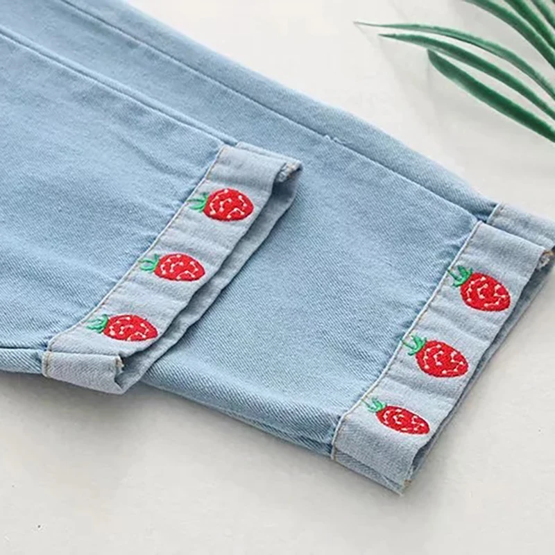 Women's casual preppy style Cute strawberry embroidery Fashion Design jeans loose Straight pants Elastic waist nine Denim Jeans