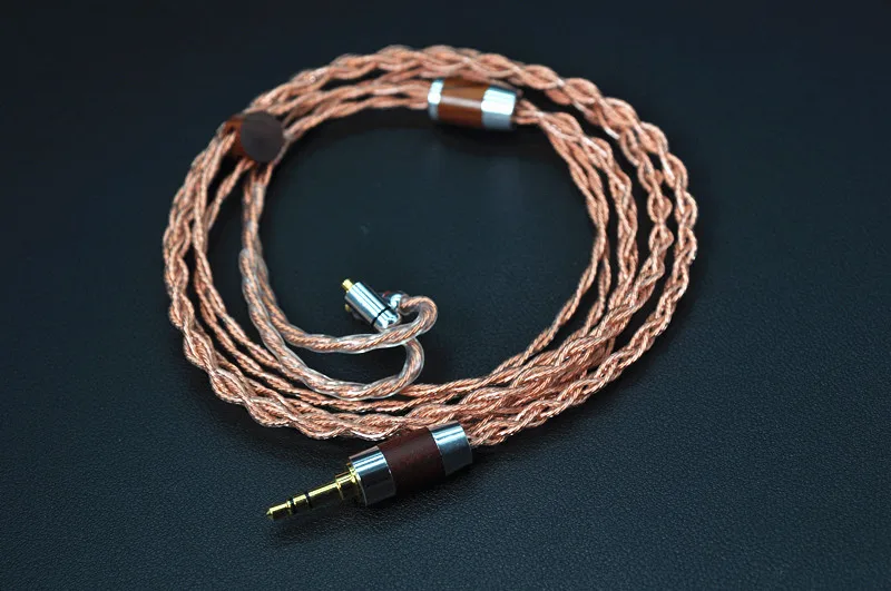 

4-core 6nocc copper 2.5mm4.4mm balanced plug blackbird QDC se535 se846 MMCXN5005 IE300 upgrade line 3.5 plug