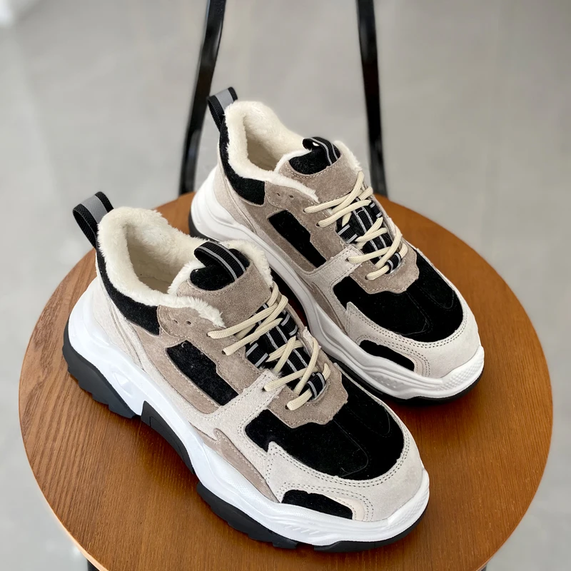 

Halozeroo 2019 winter new plus velvet anti-slip old shoes thick-soled warm snow comfortable leather women's cotton shoes