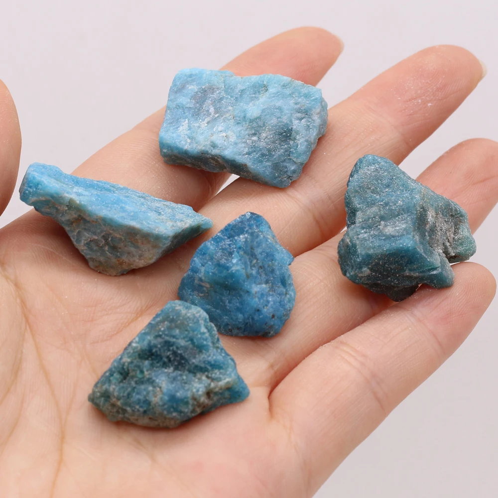

20-30MM Natural Apatite Gravel Specimen Bulk Tumbled Stones Rocks Minerals Healing Raw Gemstones Aquarium Decoration 20g 1PC