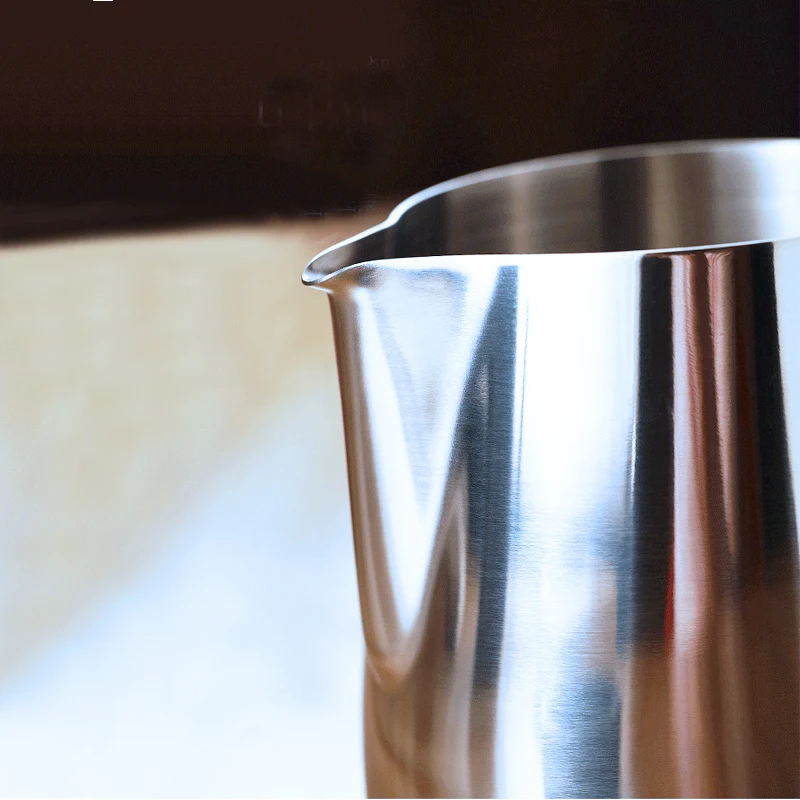 Milk Frother Jug Milk Frothing Jug 150ml/250ml Stainless Steel Milk Frothing Pitcher Markings Milk Jug Coffee Frother and Latte Maker Coffee tools