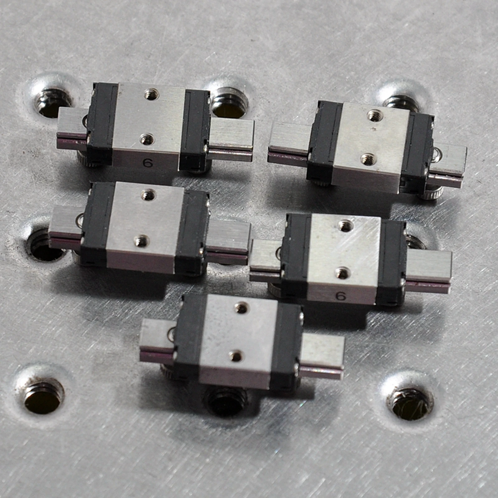   ̴ ̵ ̺,    ̴, 12*17mm