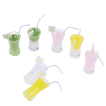 

4pcs 1/12 Dollhouse Miniature Cocktail Cup Drink Glass Toy Doll House Decoration 1:12 Simulation Room/furniture Resin