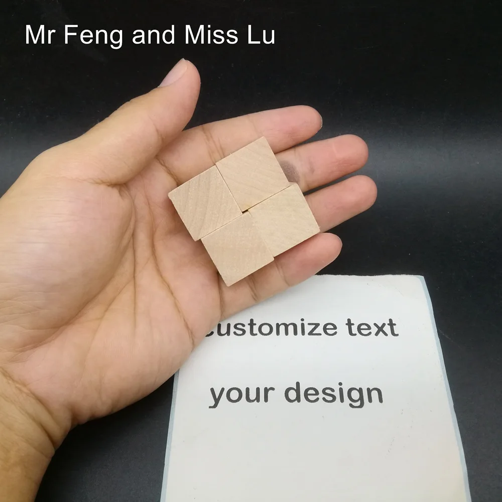 

Customzie Puzzle 20 mm 2*2 pcs Wooden Cube Laser Engraving Game Kid Gift