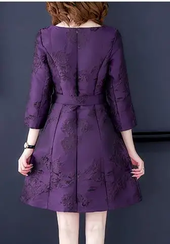 Высококачественное модное жаккардовое платье с цветочным рисунком элегантное женское фиолетовое платье с рукавом три четверти приталенное осеннее платье с поясом