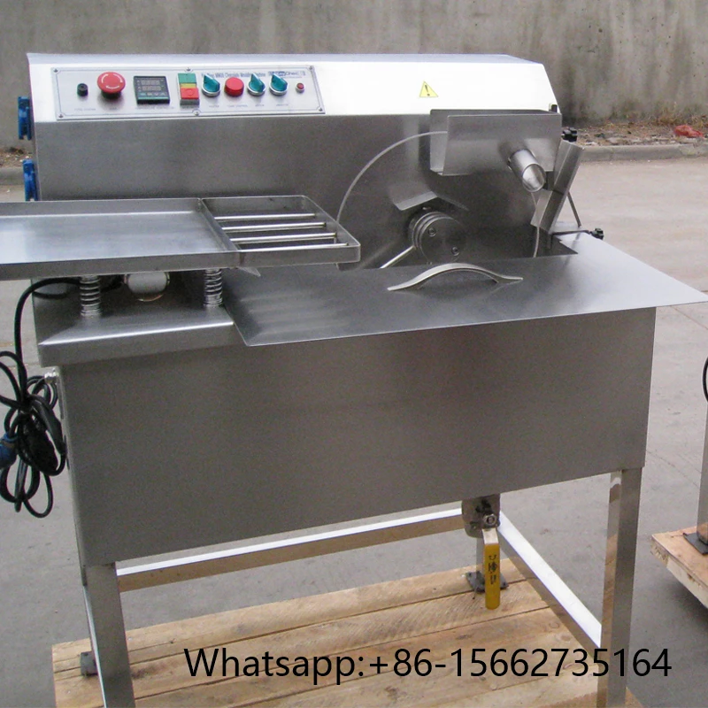 CE approved 60 kg chocolate melter chocolate tempering machine with vibrator
