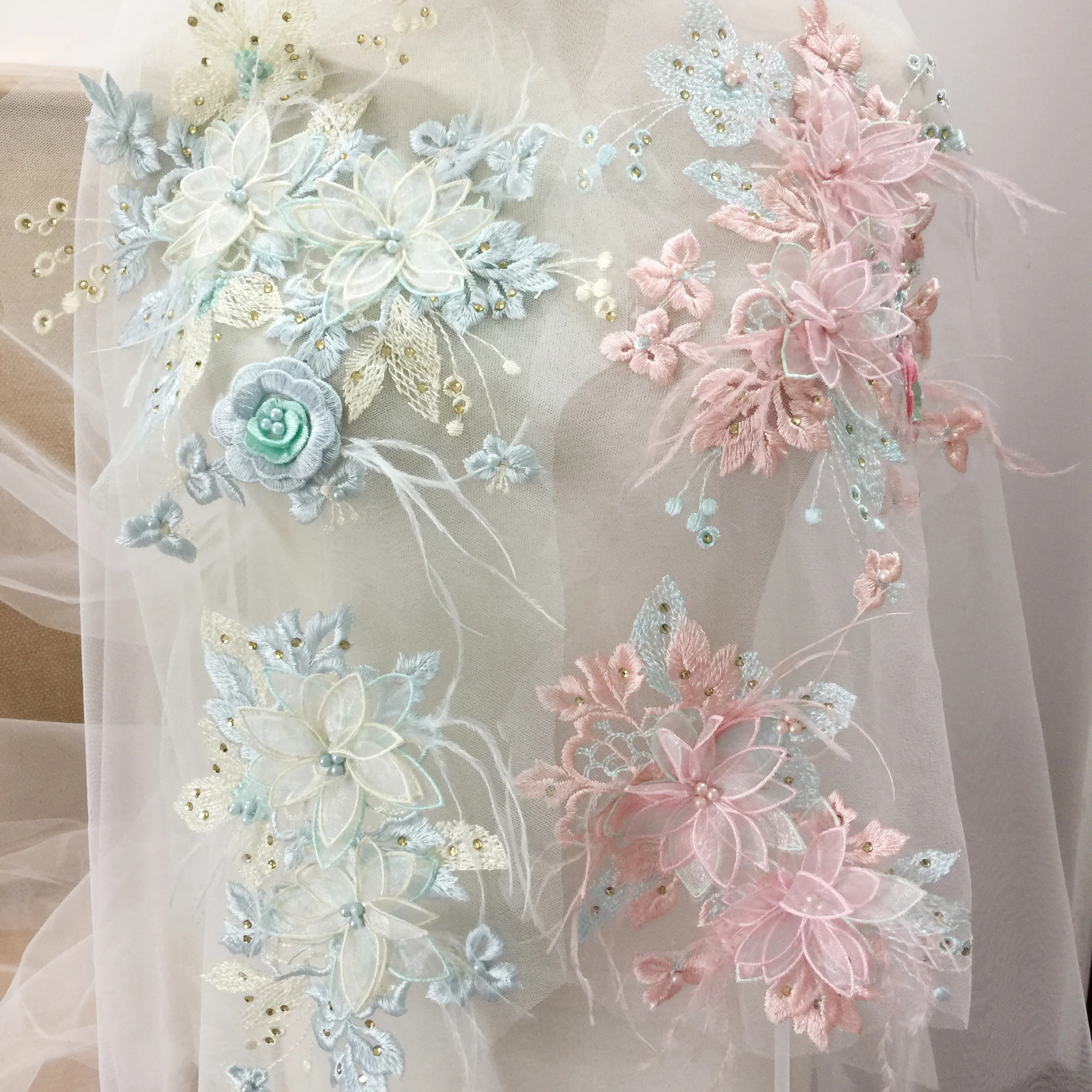 LASUI 2 цвета 1 комплект = 2 цветы изысканный страусиное перо 3D цветок бисера Горячая бурение Кружева Аппликация «сделай сам» платье