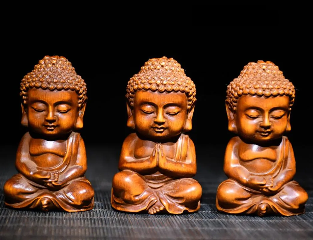 

Archaize seiko Hand-carved boxwood three Buddha small crafts statue