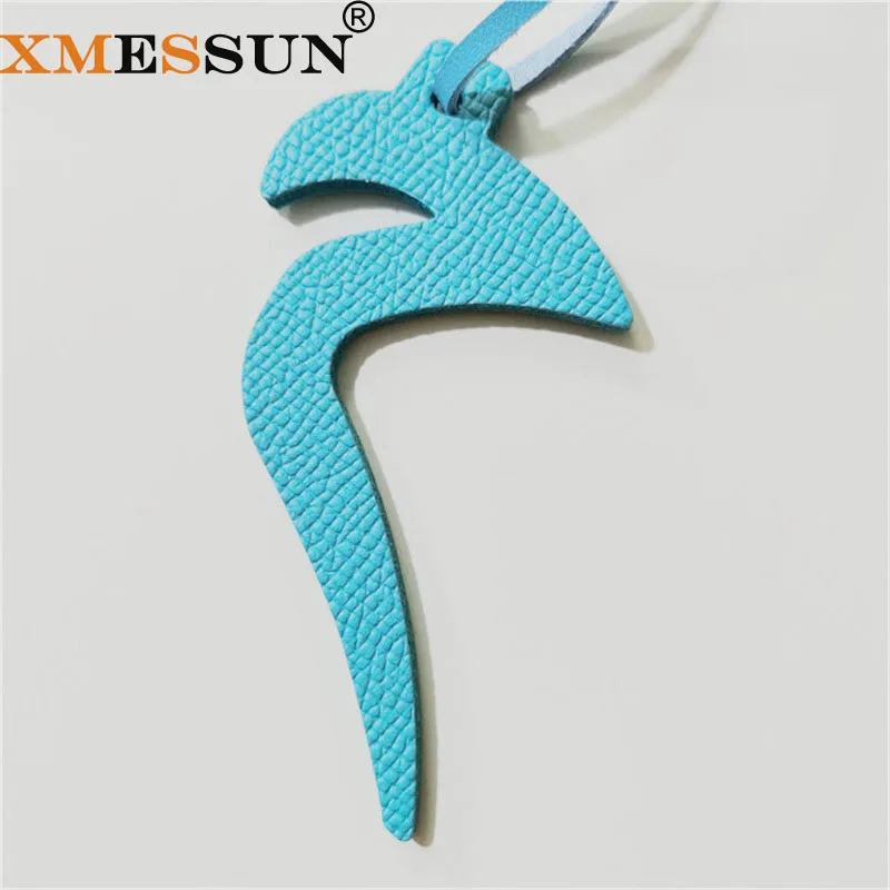 Wholesale Luxury Genuine Natural Leather Character Alphabet Arabic Letter M Keychain Backpack Pendant Ladies Women Bag Charm