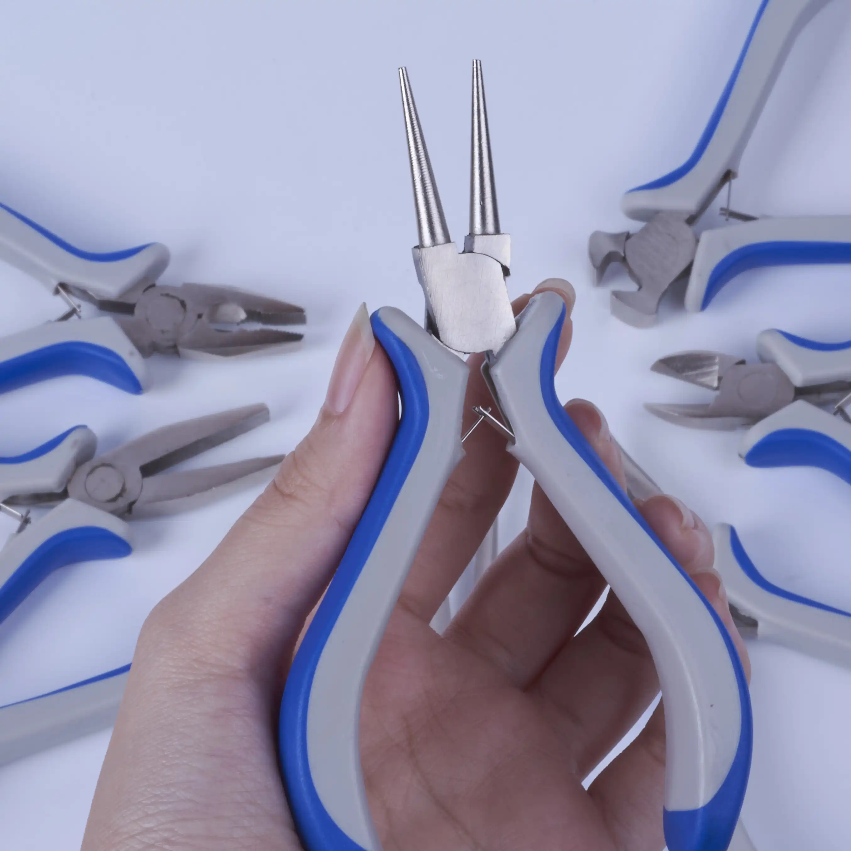 8 Pcs Jewelry Making Pliers Tool Kit, Needle Nose Pliers, Round Nose  Pliers, Wire Cutters, Crimping Pliers, Bent Nose Pliers, End Nippers, Bail  Making