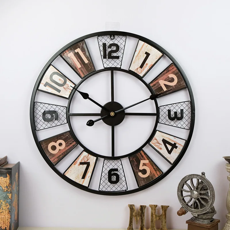 Diameter of 60 cm Home decoration Retro Clock European simple round metal wall hanging clock quartz decoration Watch