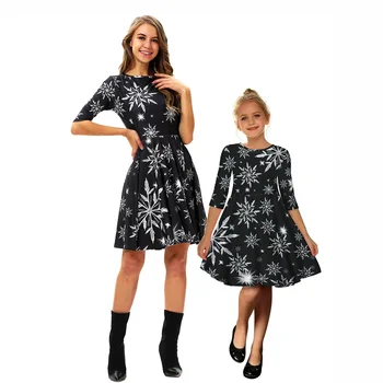 Flocon de neige noël mère fille robes maman et moi vêtements famille correspondant tenues look femmes filles maman maman et bébé robe