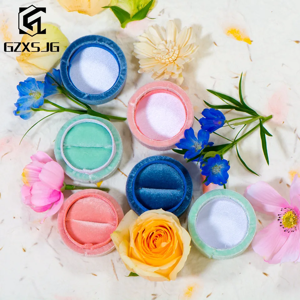 

GZXSJG 5pcs/lot Handmade Velvet Round Jewelry Boxes for Wedding Pink Green Blue Ring Boxes for Wedding Engagement Bridal Gifts