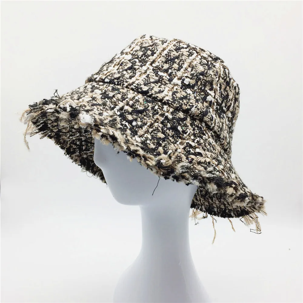 Женская твидовая Панама в клетку с мини блестками черно красная шапка