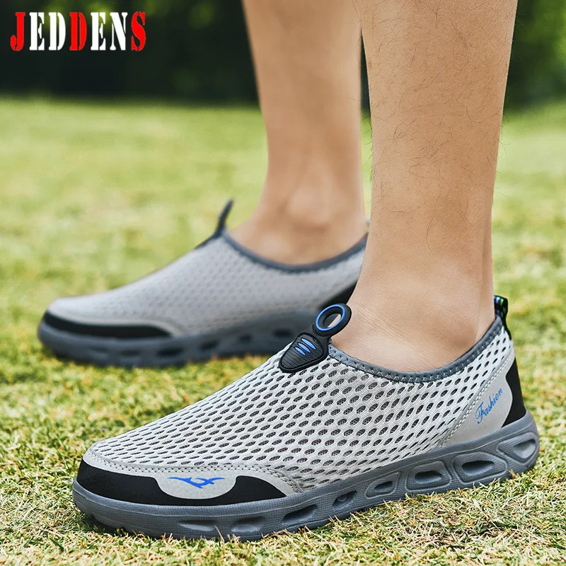 Hommes Respirant Mesh Slip on Water Chaussures Décontractées Marche Outdoor Chaussures Baskets S 