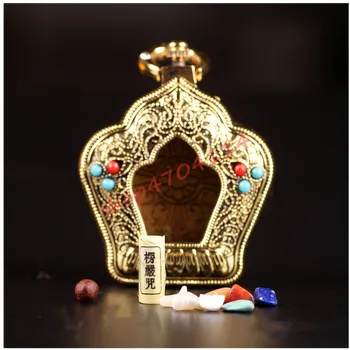 

A transparent Buddhist niche with retro-ancient national style. Lengyan Curse, Gawu Box to ward off evil amulet, Necklace Pendan