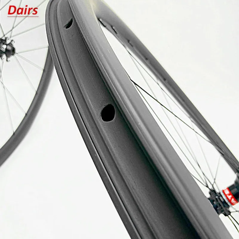 Top 700c carbon road disc wheels 38x25mm clincher tubeless disc bicycle wheelset 100x12 142x12 Disc brake 1580g carbon wheels 7 Top 700c carbon road disc wheels 38x25mm clincher tubeless disc bicycle wheelset 100x12 142x12 Disc brake 1580g carbon wheels 7