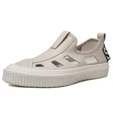 Повседневные сандалии с закрытым носком; коллекция года; сезон лето; новые стильные мужские кожаные сандалии; нескользящие дышащие мужские туфли на плоской подошве