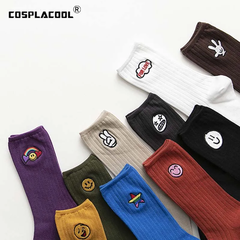 [Cospacool] Харадзюку вышивка радужной победой забавные носки креативная улыбка лицо Сердце Длинные носки женские Divertidos Sokken