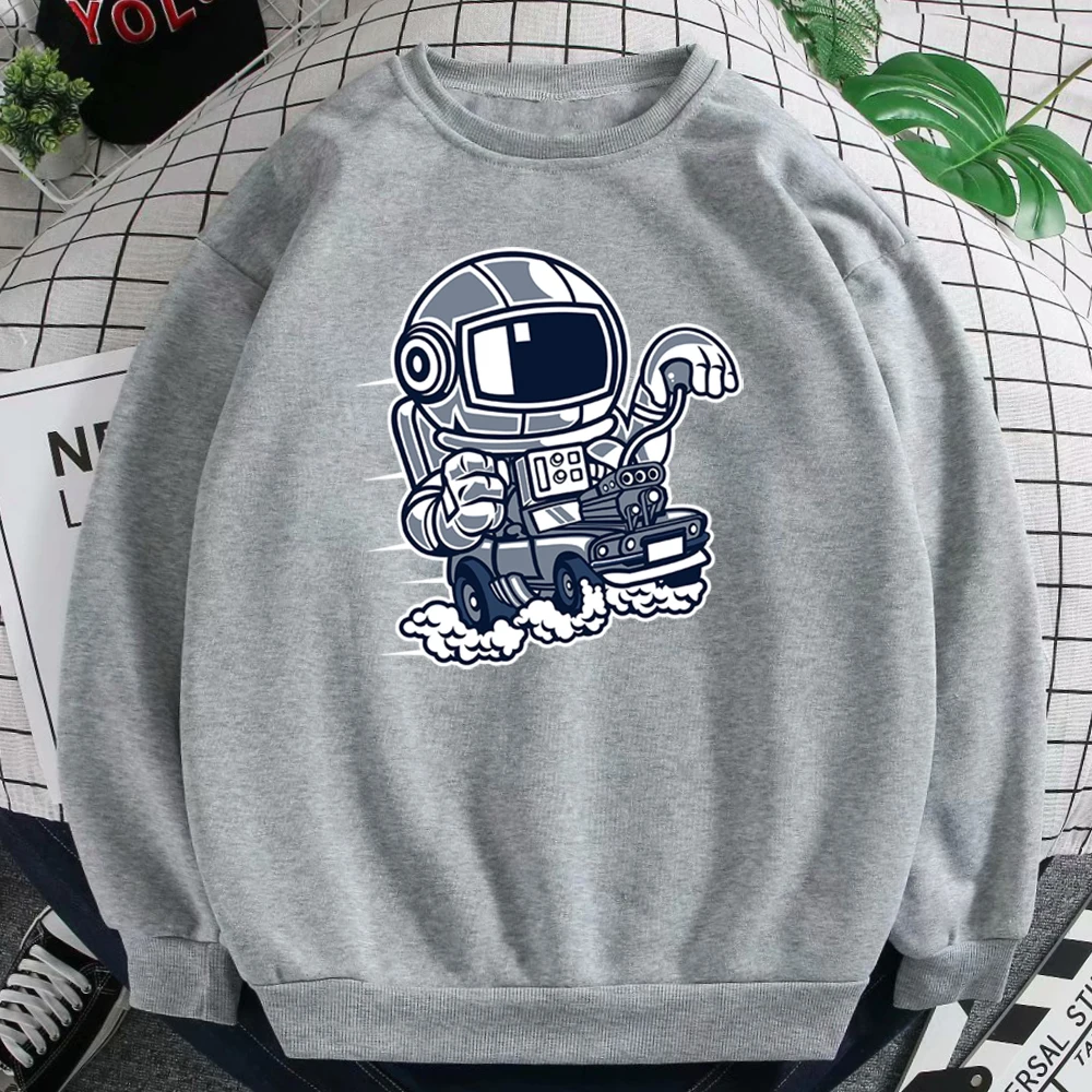 

Driving Astronaut Print Warm Women'S Sweatshirt Kpop Harajuku Pullover For Women Hip Hop Oversized Round Neck Hoodie Female