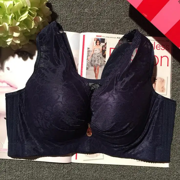 Производитель продает нижнее белье сексуальный большой бюстгальтер, чтобы протереть грудь, чтобы предотвратить грудь, чтобы предать свет собрать настроить модель бутон шелк - Цвет: Borland