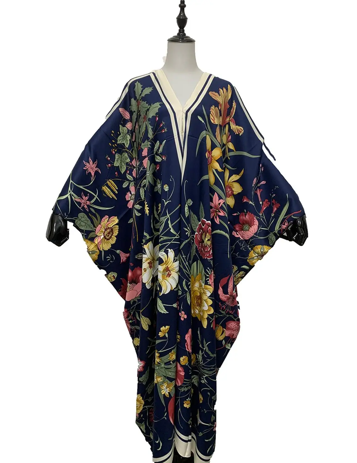 الأوروبية الملابس Kuwait Traditional Bohemian Silk Lady Maxi dress Batwing Sleeve Floral Summer Beach V-neck Party kaftan dress