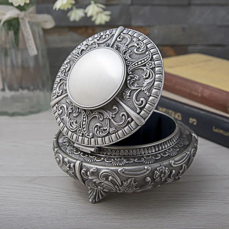 Retro Three-Dimensional Round Jewelry Storage Box Metal Craft Classical Jewelry Box Home Decoration Jewelry Box