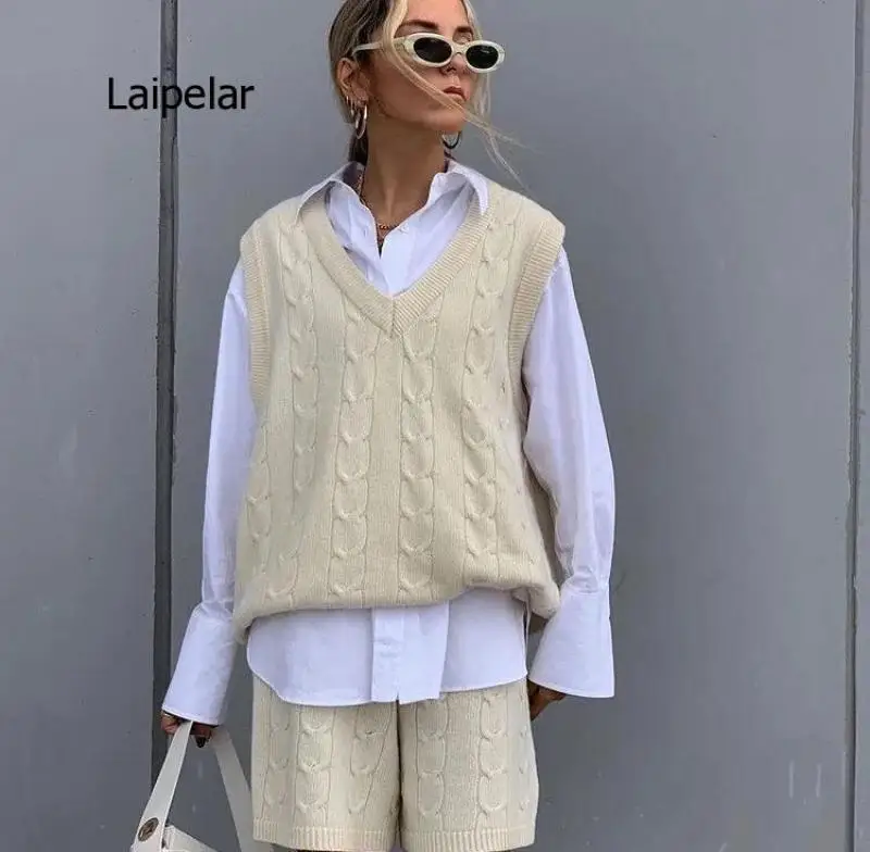 2021 Sleeveless Sweater Top Vest Shorts Mini Women Set Knitted Autumn Winter 2 Piece Set Casual Suit Party Outfits