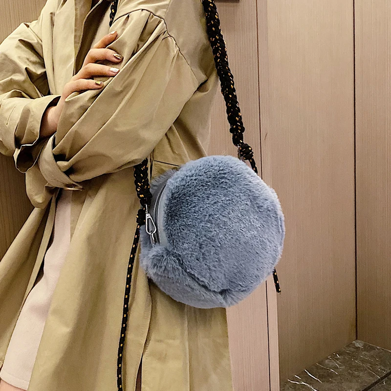 

Elegant Female Round Bag 2019 winter new high quality soft plush Women's Designer Handbag travel Shoulder Messenger Bag