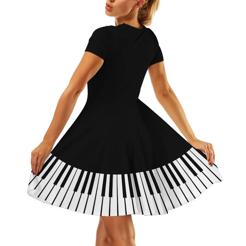 костюм пианино. Kamazz - платье белое. музыка платье. красивое платье на концерт. платье с нотным принтом.