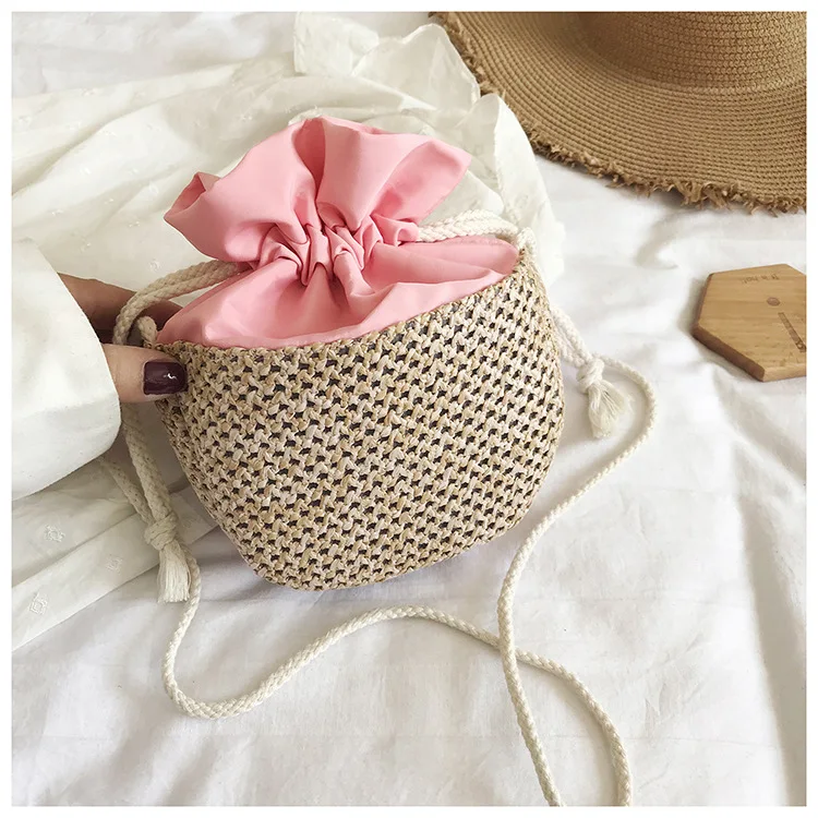 Petit sac bandoulière en osier