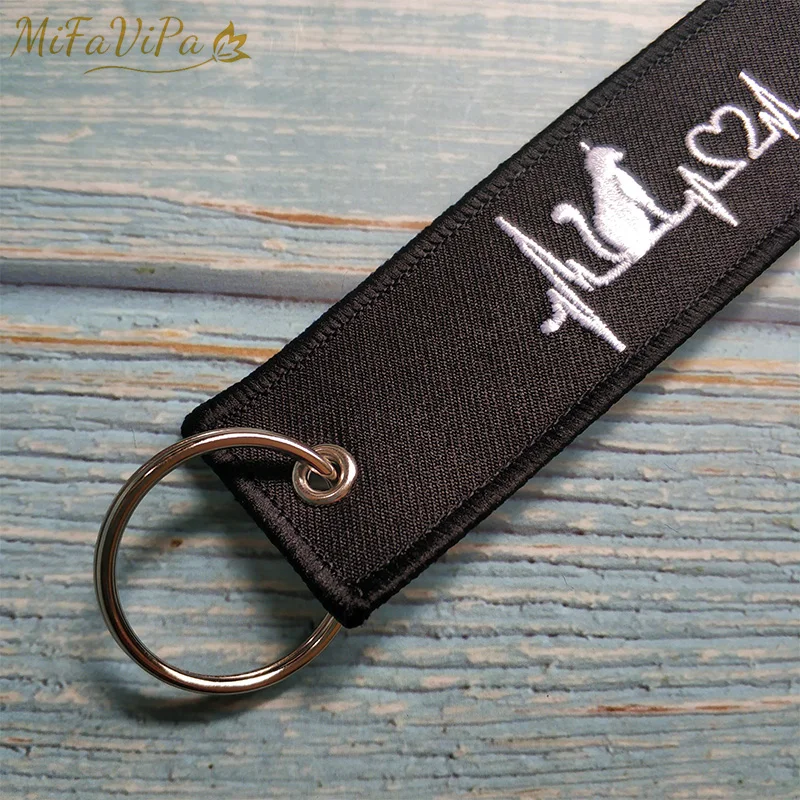 a lovely cat key chain rings 3