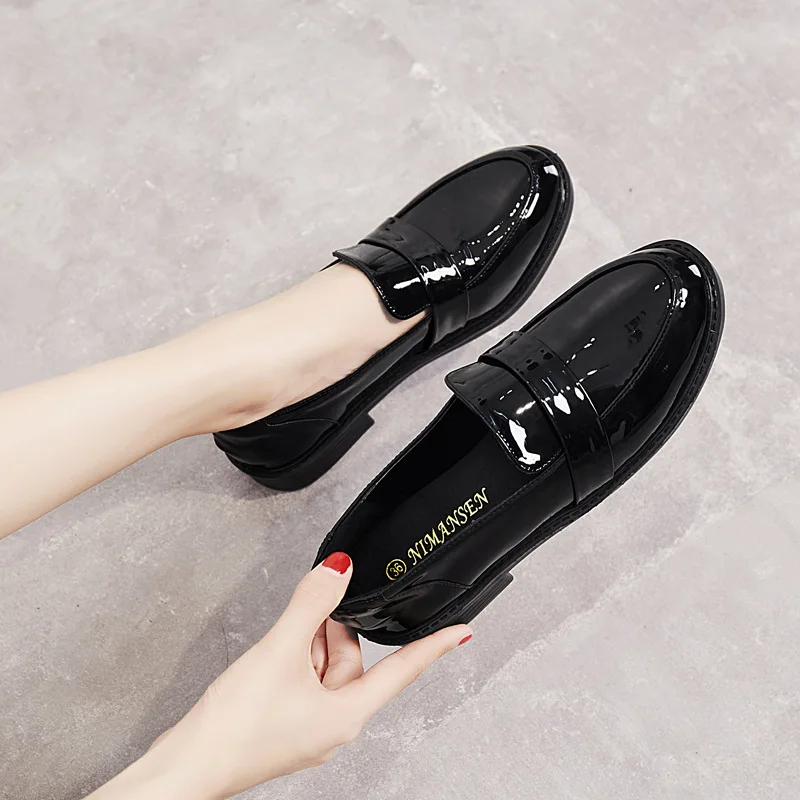 British patent leather oxford shoes woman new spring derby flats shallow mouth chunky brogues women flat shoes chaussure femme