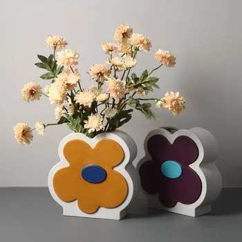 

Modern Simple Creative Ceramics Hand-painted Vase Home Wine Cabinet Desktop Flower Arrangement Container Dried Flower Vase Decor
