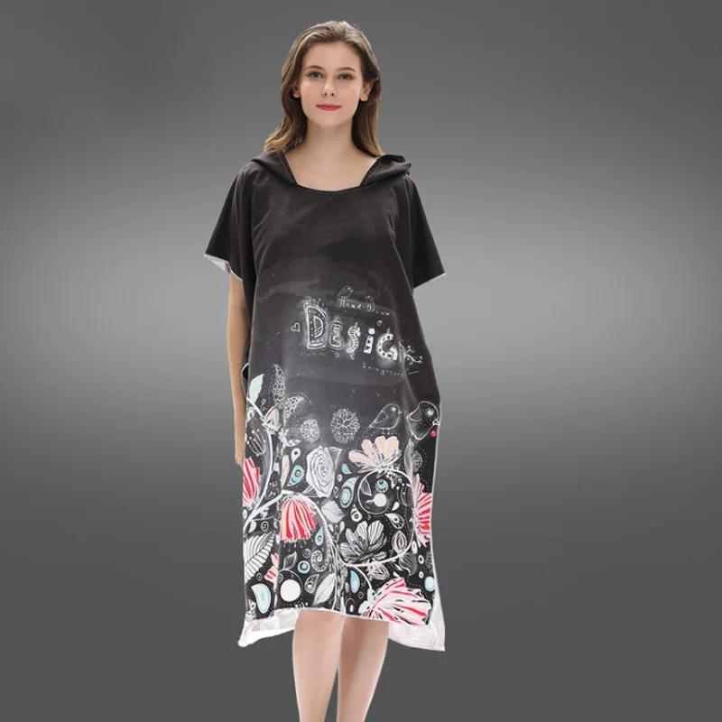 New Sale Art Changing Printing Robe Bath Towel Fashion Outdoor Adult Hooded Beach Towel Poncho Women Bathrobe Towels