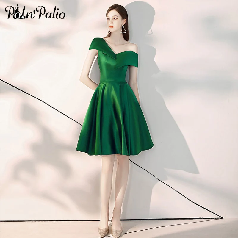 

Elegant One Shoulder Green Prom Dresses Short 2019 Simple Satin Off The Shoulder Backless Homecoming Dresses Plus Size