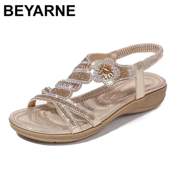 صندل كاجوال أنيق من BEYARNE حذاء نسائي مسطح بنعل عريض للحفلات مرصع بالألماس حذاء صيفي للبنات بكعب منخفض من Sandalias Mujer Feminina