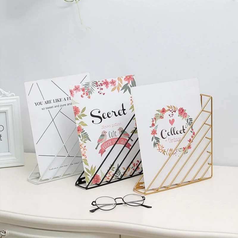 

Nordic Wrought Iron Wall-mounted Storage Rack Home Desktop Wall Storage Magazine Rack Bookshelf Home Decoration