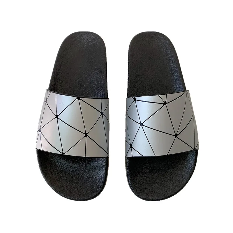 

2019 new Korean fashion rhombic flat bottom Harajuku style non-slip casual wear personality word drag