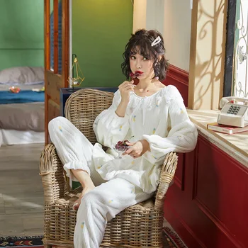 

Women's Nightwear Sweet Print Plus Velvet Warm Pyjamas Ladies Loose Lace Ruffle Bow Plain Weave Top Pants Piece Sleepwear Female