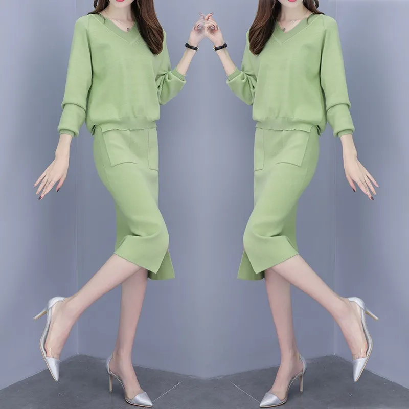 

Elegant Ladies Solid Sweater + Skirt 2 Piece Set Women Fashion V Neck Long Sleeve Knitted Pullovers Skirt Suits Winter Plus Size