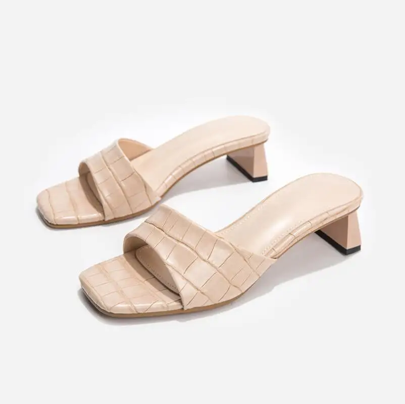 

Fashion Design Square Toe Soft Slippers Mules Shoes Womens Slides Concise Snake Print Leather Sandals Party Low Heels Apricot